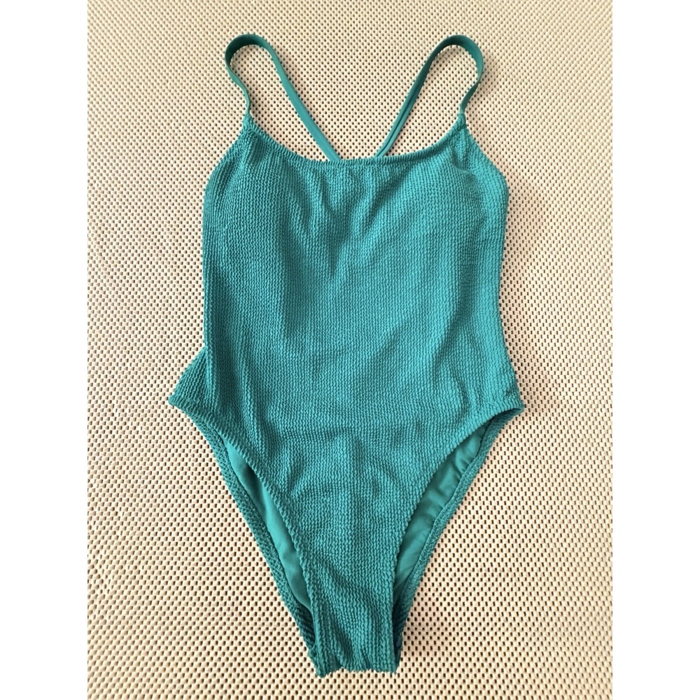 NEW Shade & Shore One 1 Piece Swimsuit Sz M 8/10 Pucker Textured Cross Back Swim